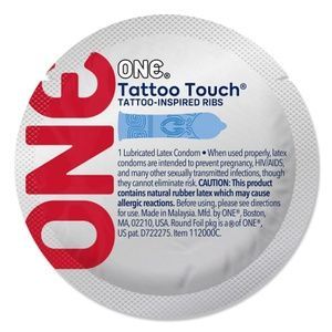 Презерватив ONE Tattoo Touch Blue 1 шт SX0755