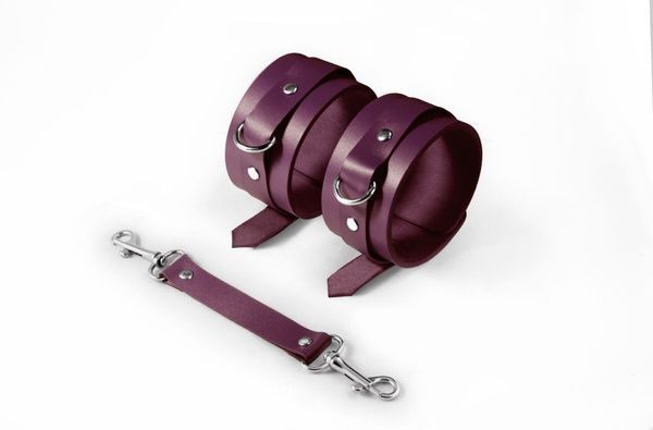 Поножи Feral Feelings - Ankle Restraints, натуральна шкіра, бургунді SO8259